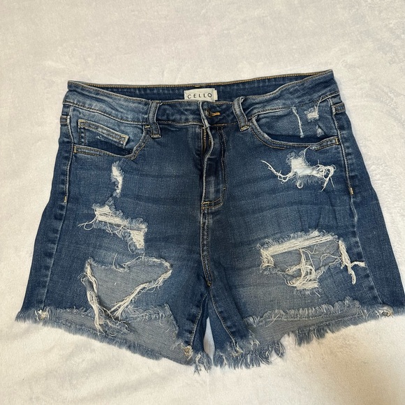 Cello Women's distressed Blue Jean Shorts - Picture 1 of 5